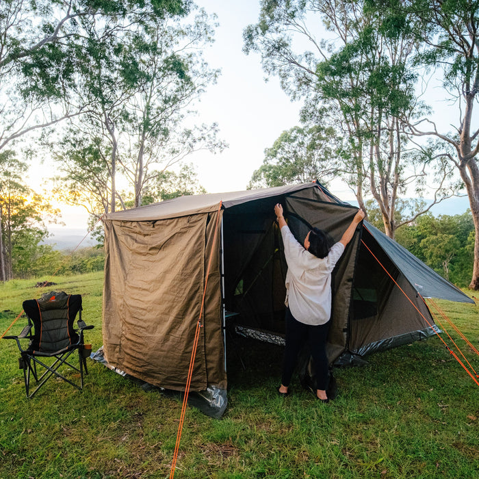 Oztent RV-3/4 Deluxe Front Panel
